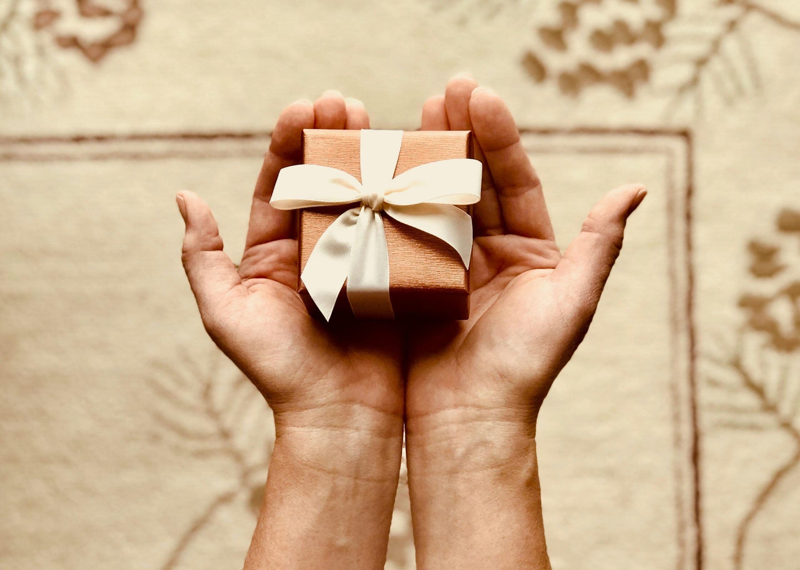The Smart Parent’s Guide to Gifting Money Tax-Free in the UK